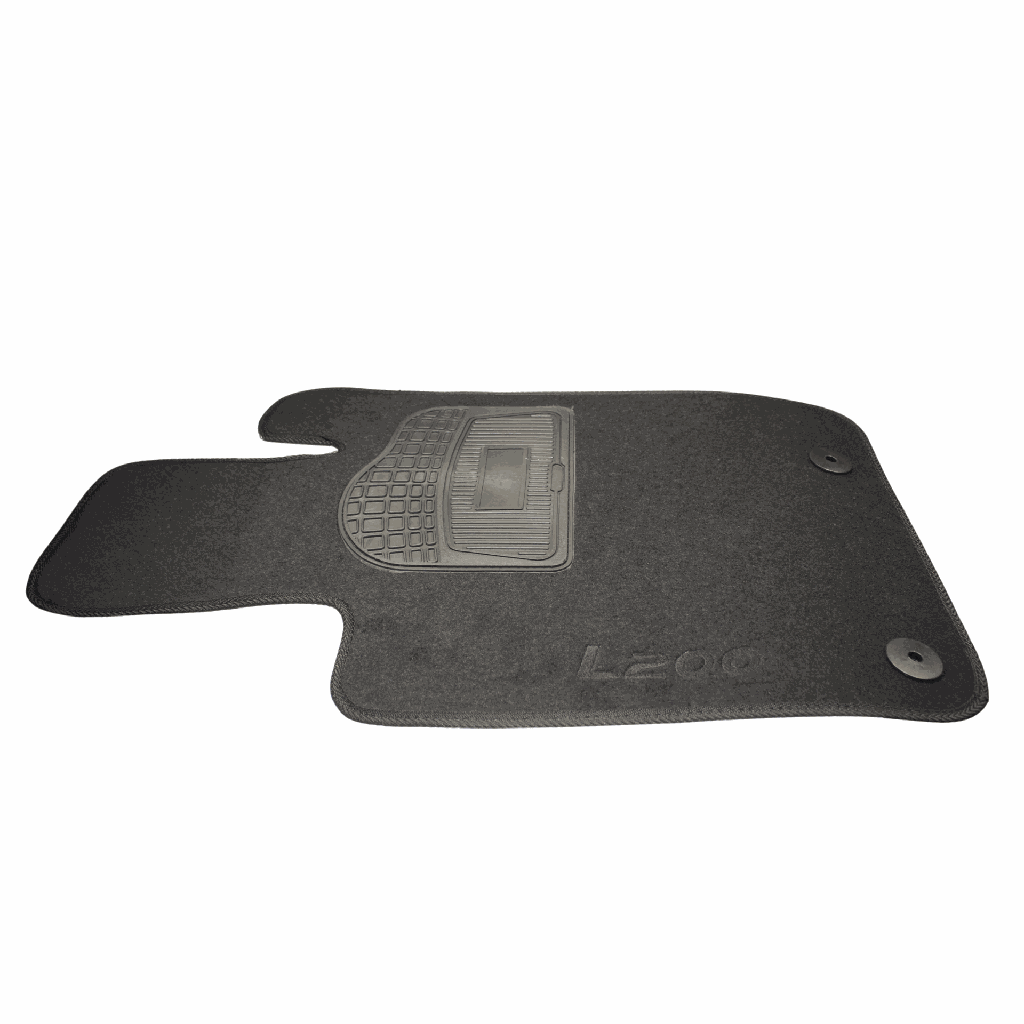 Juego De Tapetes Mitsubishi L200